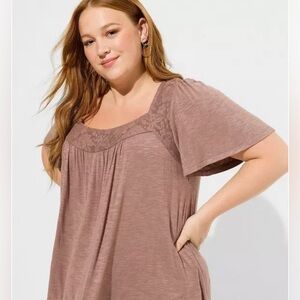Women’s Torrid Textured Jersey Square Neck Lace Inset Swing Top